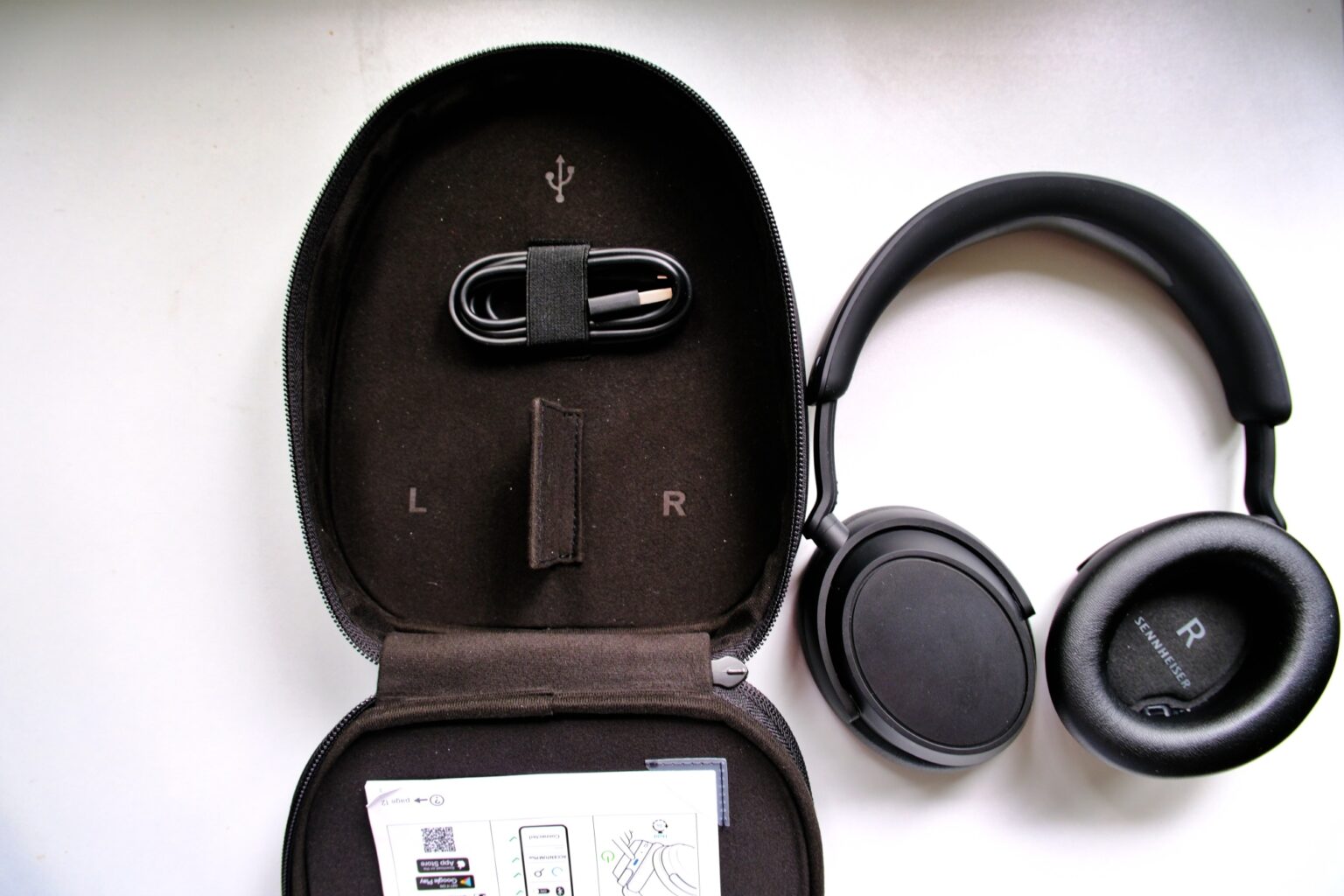 Sennheiser Accentum Plus