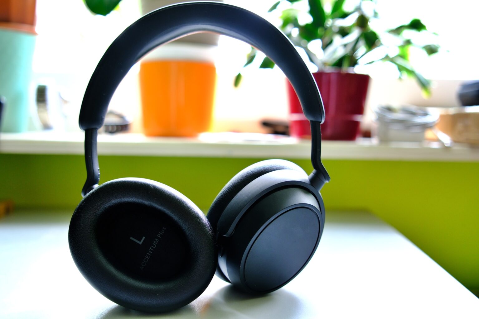 Sennheiser Accentum Plus