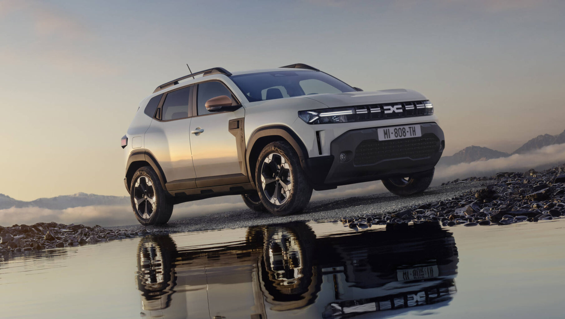 napędy hybrydowe Dacia