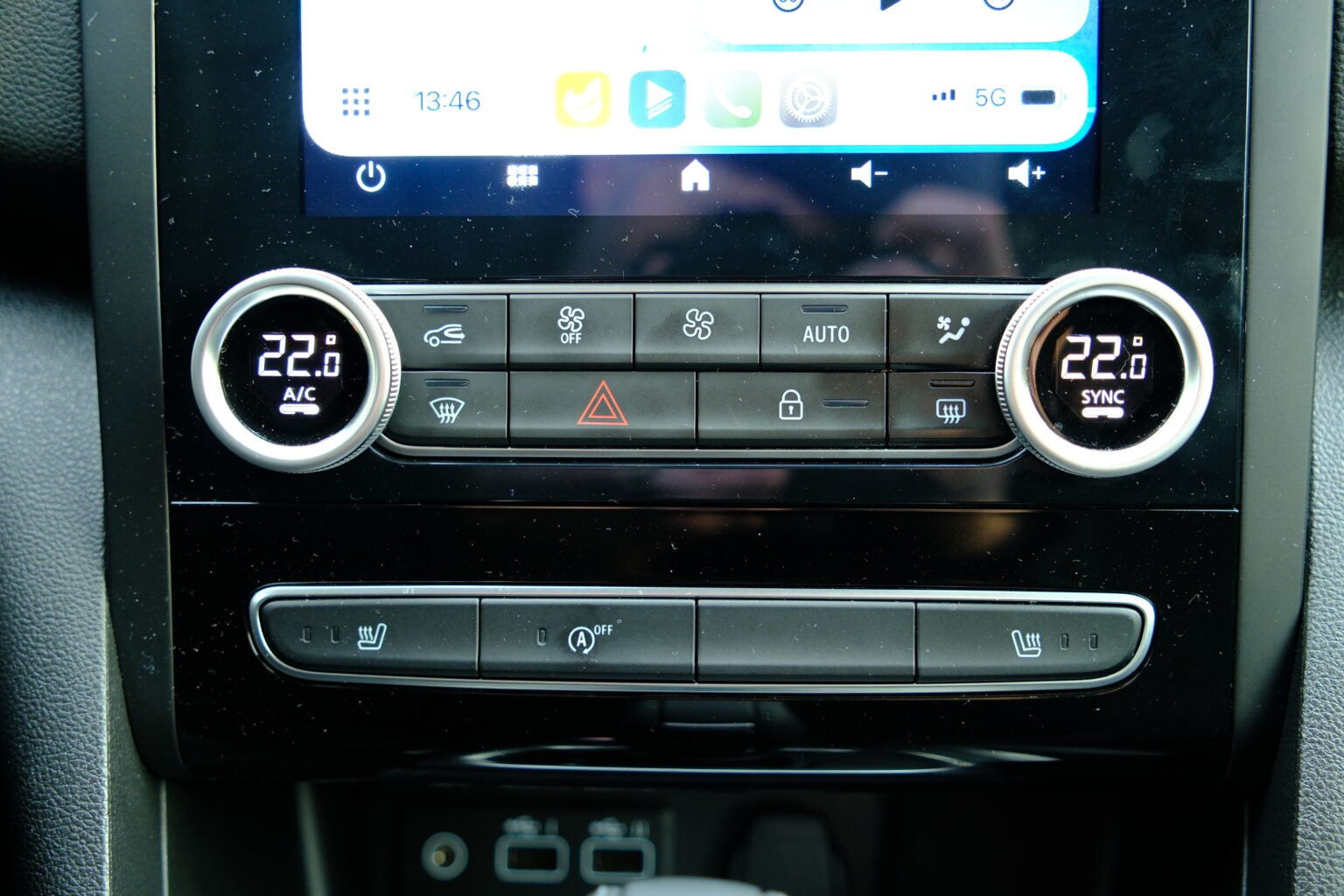 Renault Megane GrandCoupe sterowanie klimatyzacją