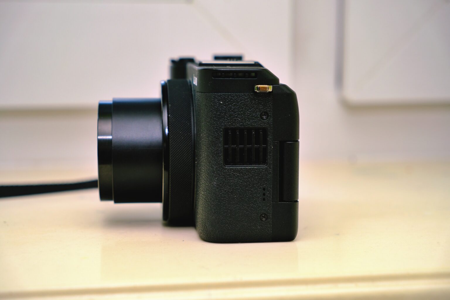Canon PowerShot V1