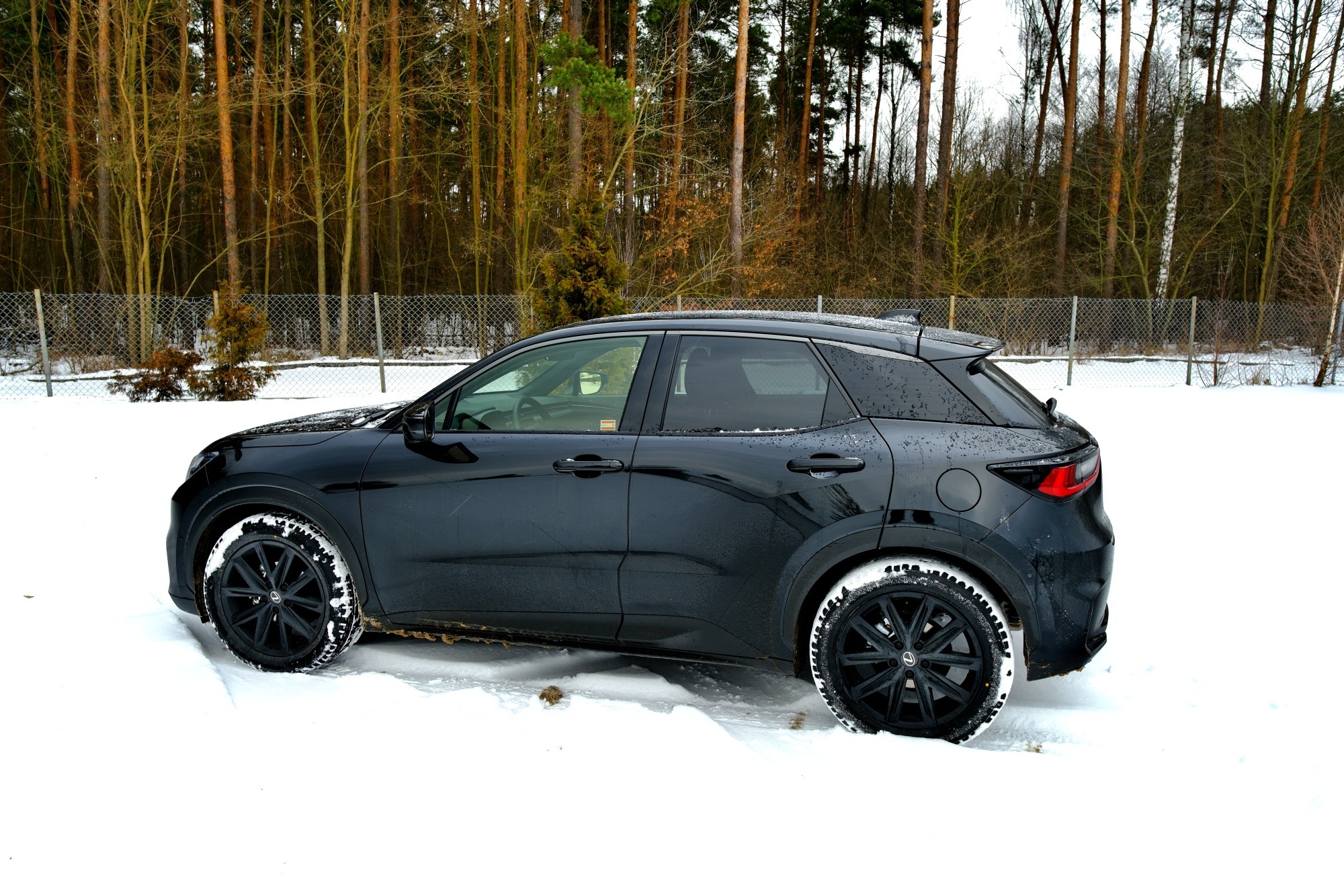 Lexus LBX – mały crossover z dużym charakterem