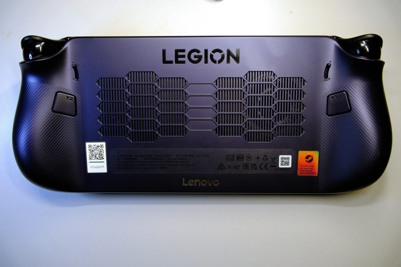 Lenovo Legion Go S wentylatory