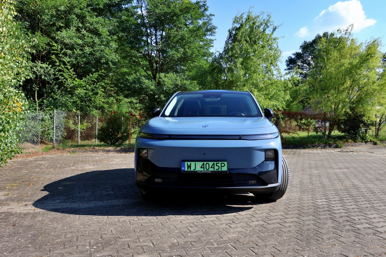 Leapmotor B10