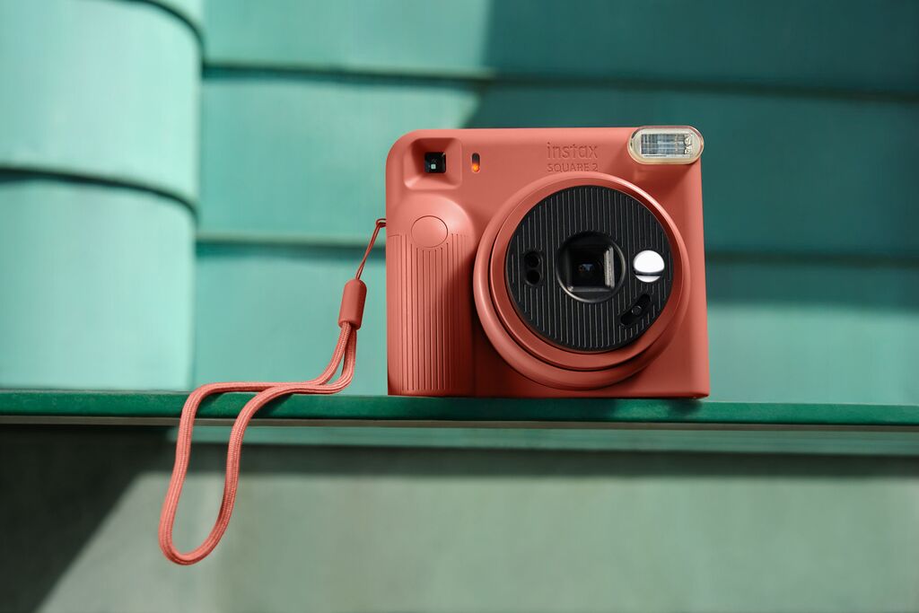 instax SQUARE 2