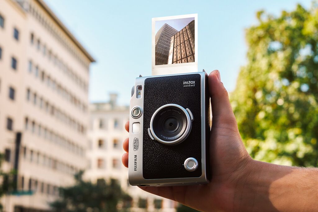 instax mini Evo 2